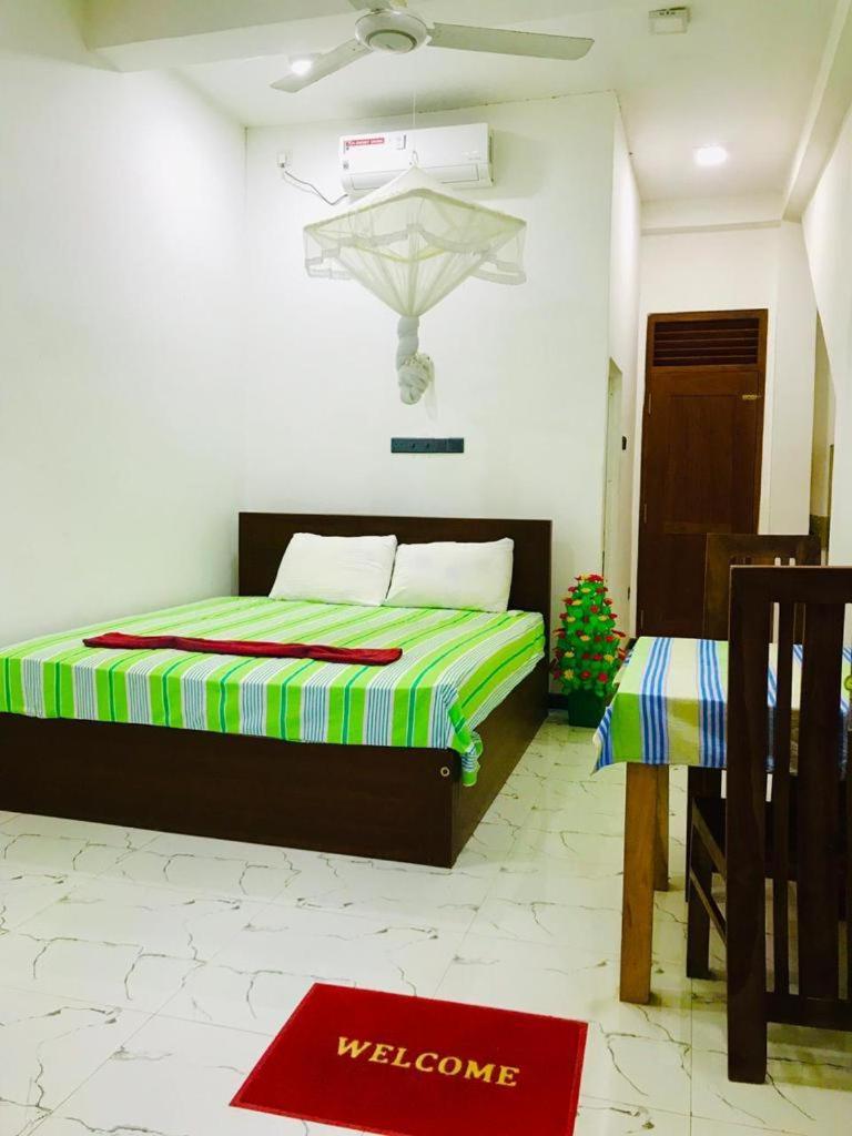 Green Jade Inn มิริสซา ภายนอก รูปภาพ