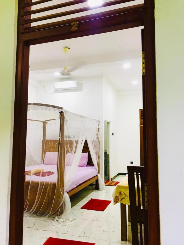 Green Jade Inn มิริสซา ภายนอก รูปภาพ