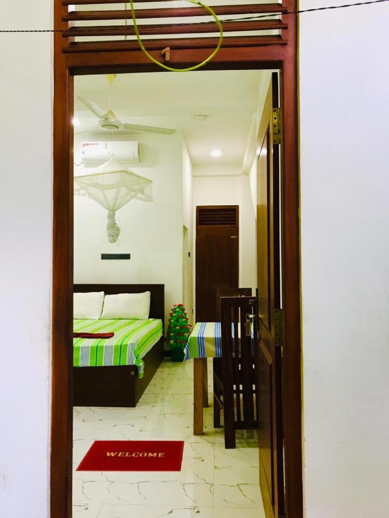 Green Jade Inn มิริสซา ภายนอก รูปภาพ
