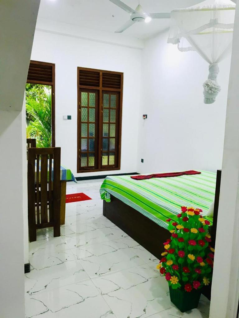 Green Jade Inn มิริสซา ภายนอก รูปภาพ